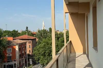 Casa in vendita, Piazzale Risorgimento Italiano, Modena