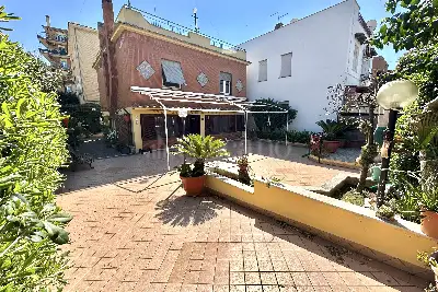 Casa Indipendente in vendita, Via C. Colombo, Ladispoli