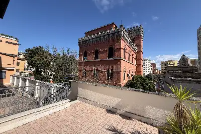 Palazzo in vendita, Via Casalmonferrato, Roma