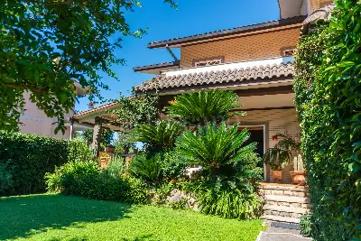 Villa Bifamiliare in vendita, Via Rodi Garganico, Fiumicino