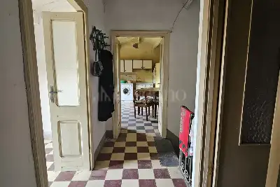 Casa Indipendente in vendita, Via Roma, Osilo