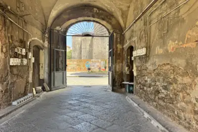 Casa in vendita, Piazza Federico di Svevia, Catania