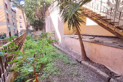 Casa in vendita, VIA LAURENTINA, Roma