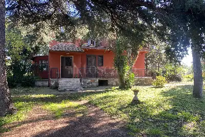 Villa in vendita, Via Tito Livio, Guidonia Montecelio