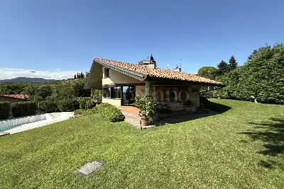 Casa Indipendente in vendita, Via dei Castagneti, Cellatica