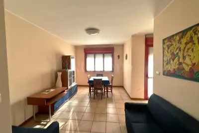 Casa in vendita, Via Trieste, Giarre