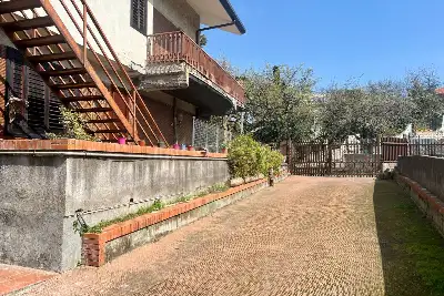 Villa in vendita, Via delle Querce, Gravina di Catania