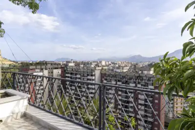 Attico in vendita, Via del Carabiniere, Palermo