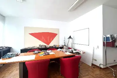 Ufficio in affitto, Viale Vittorio Veneto, Prato