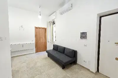 Casa in vendita, Via Gallia, Roma