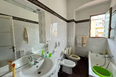 Casa in vendita, Via Giovanni Lavaggi, Catania