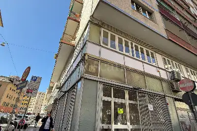 Negozio in vendita, Via di Santa Zita, Genova