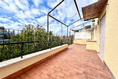 Attico in vendita, Via Aulo Gabinio, Roma