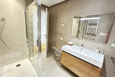 Casa in vendita, Via Venafiorita, Olbia