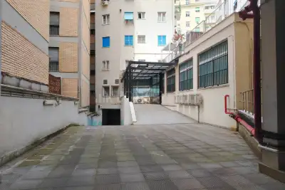 Box in affitto, Via dei Prati dei Papa, Roma