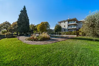 Casa in vendita, Desenzano del Garda, Desenzano del Garda