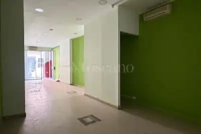 Negozio in affitto, Corso Umberto, Acireale