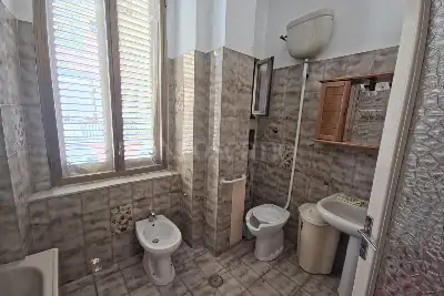 Casa in vendita, Via Enrico Arlotta, Napoli