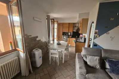 Casa in vendita, Via degli Alpini, Villa Guardia