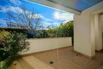 Casa in vendita, Via Pindaro, Roma