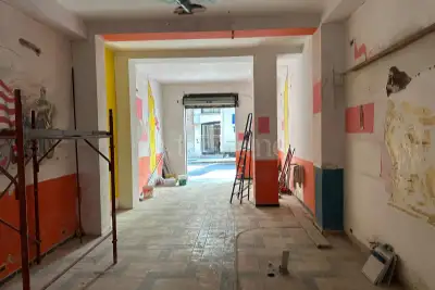 Negozio in affitto, Via Michele Garruba, Bari