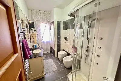 Casa in vendita, Via A. Manzoni, San Nicola la Strada