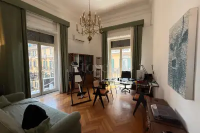 Casa in vendita, Via Santa Lucia, Napoli