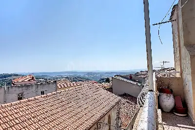 Casa Indipendente in vendita, Via Fratelli Bandiera, Osilo