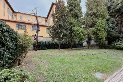 Casa in vendita, Via Francesco Anzani 5, Milano