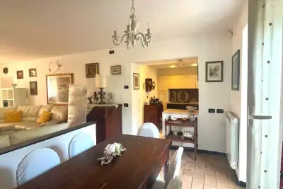 Casa in vendita, Via Romana di Quarto, Genova