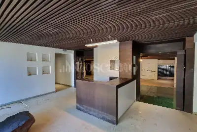 Negozio in vendita, Via Carlo Oreglio, Melzo