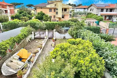 Villa in vendita, Via Gabriele D'Annunzio, Anzio