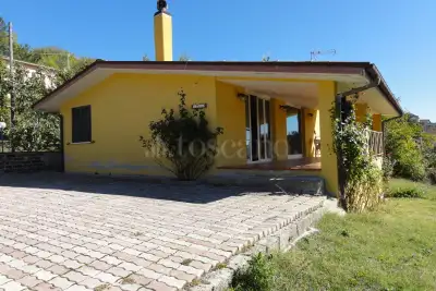 Villa in vendita, VIA PAGLIARA SNC, Petrella Salto