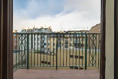 Casa in vendita, Viale Certosa 16, Milano