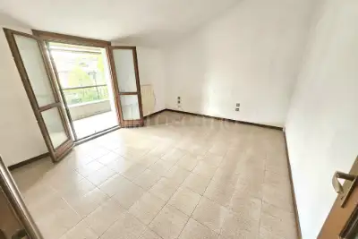 Casa Indipendente in vendita, Via Scuole, Nave