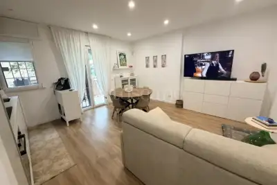 Casa in vendita, Via Varrone, Pomezia