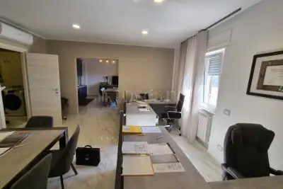 Casa in vendita, Viale Vincenzo de Filippis, Catanzaro