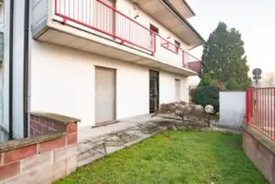 Casa in vendita, Via Salvo D'Acquisto, Bressana Bottarone