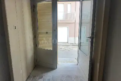 Casa Indipendente in vendita, Via Zezza, Cerignola