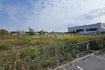 Edificabile Industriale in vendita, via Toscana, Cornegliano Laudense