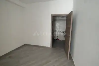 Negozio in affitto, Salita Piazza Roma, Catanzaro