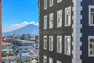 Casa in vendita, Piazza Giuseppe Garibaldi, Napoli
