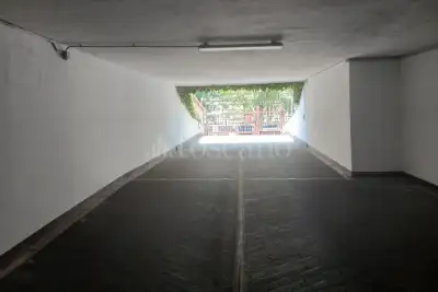 Box in vendita, Via Raffaello Sanzio 7, Milano