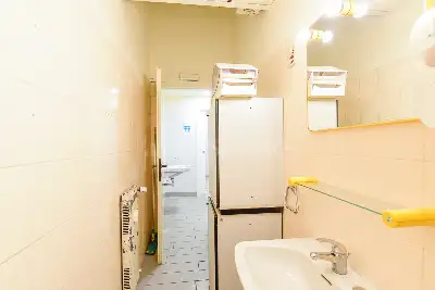 Negozio in vendita, Via Rezzonico, Como