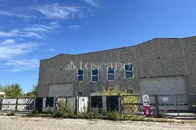 Capannone in vendita, Dossino, Cura Carpignano