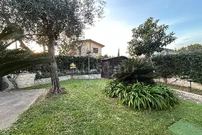 Villa in vendita, Via Rifiano, Roma