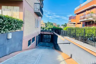 Box in vendita, Via Raffaele Lambruschini, Roma