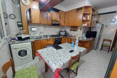 Casa in vendita, Via Raffaello, Palermo