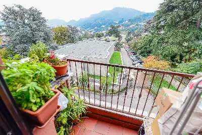 Casa in vendita, Via Bignanico, Como