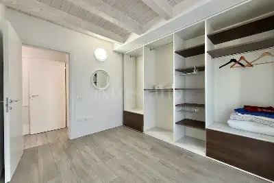 Casa in vendita, Via Goldoni, Peschiera del Garda